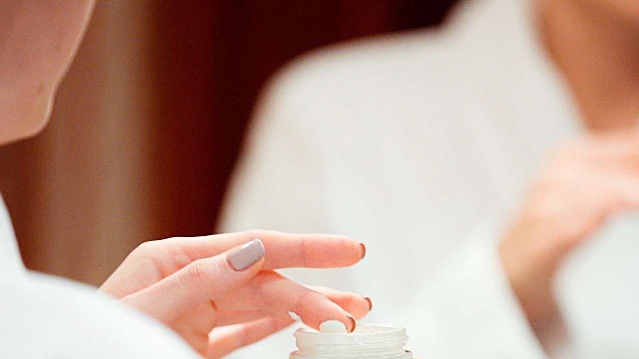 Cilt Sağlığı İçin İyi Bir Nemlendirici Krem Nasıl Olmalıdır