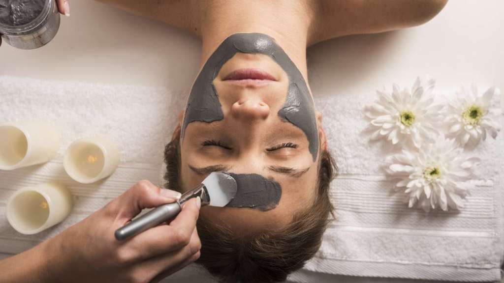 Kil Maskesi Yapmak İçin Hangi Kil Kullanılır