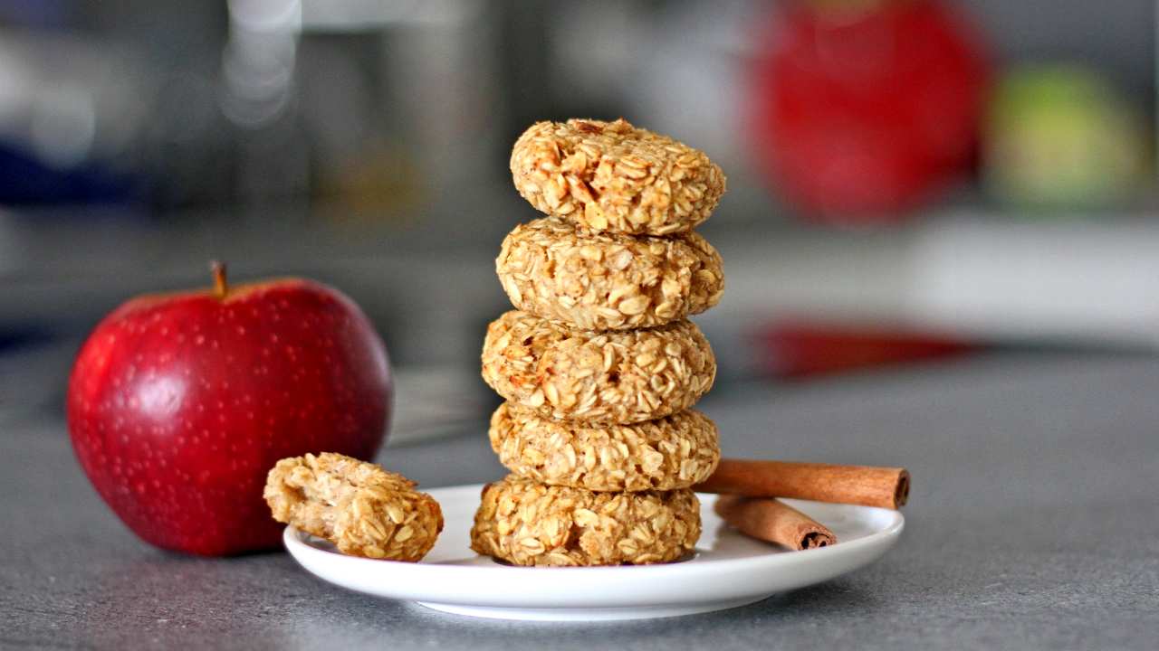 Şekersiz Yulaflı Kurabiye Tarifi